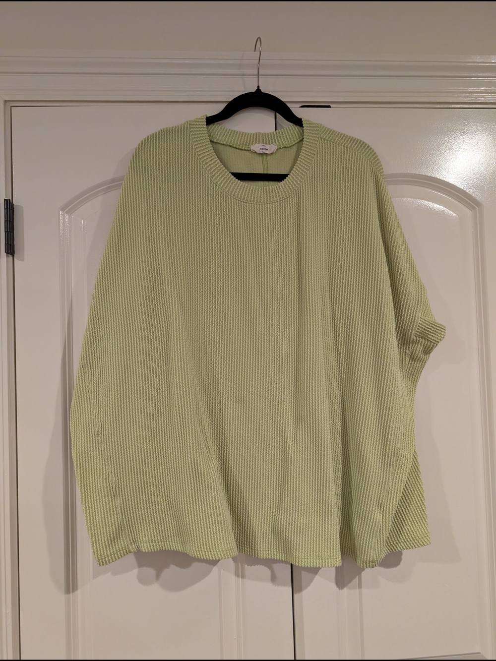 entro Light Green Ribbed Knit Pullover